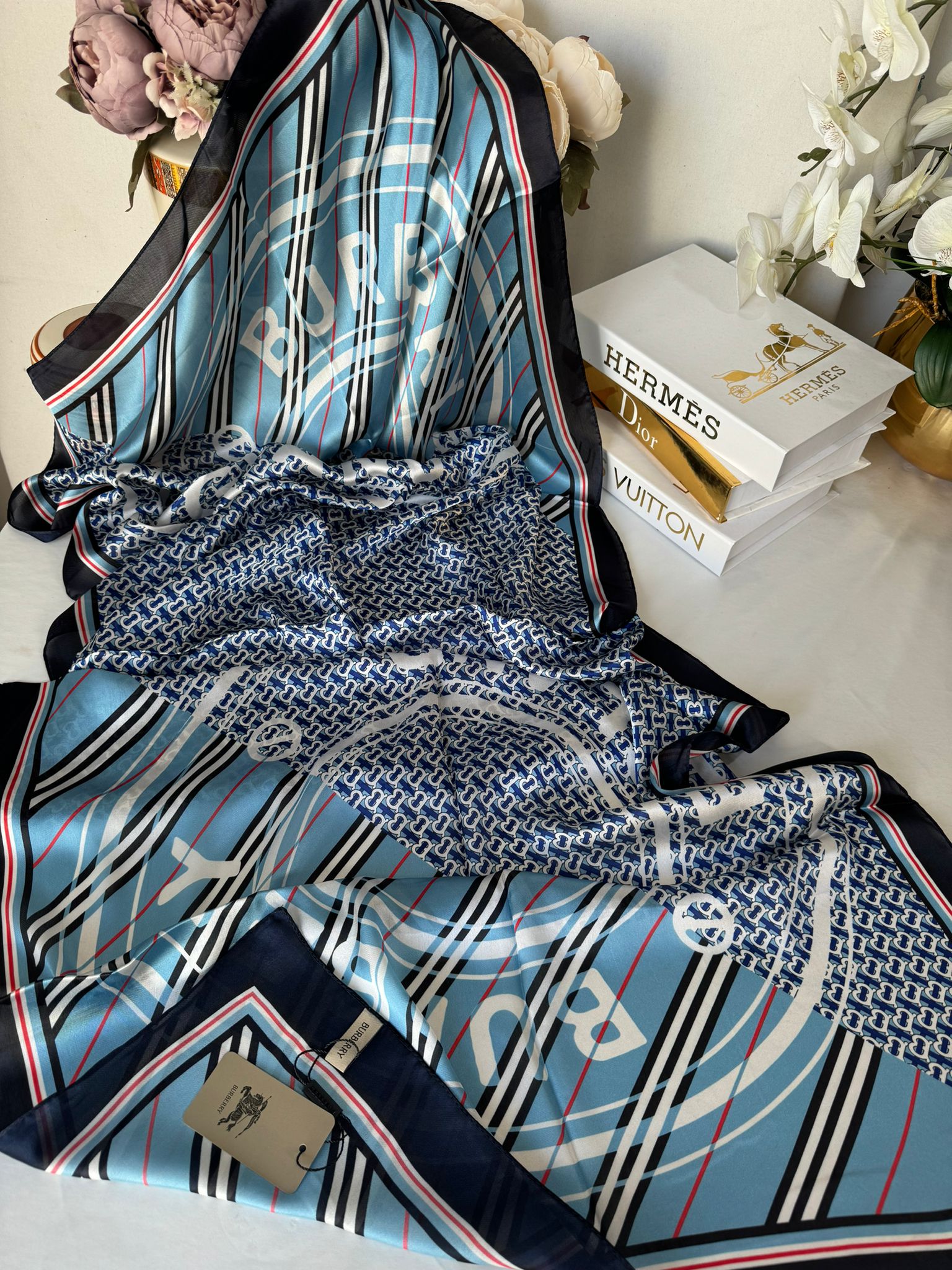 Burberry Çift Taraflı İthal Vual İpel Şal 78631 -  Buz Mavisi - Siyah - Görsel 4