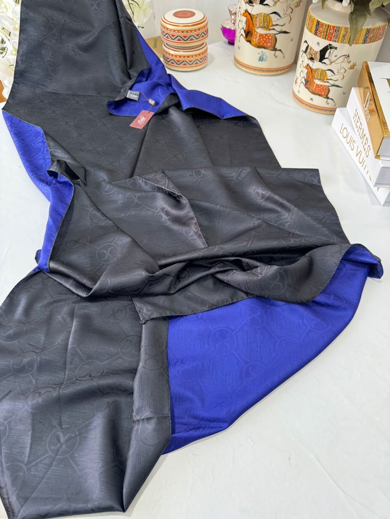 İthal Çift Taraflı İpek Şal - Siyah Saks