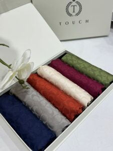 En Çok Satan 6'Lı Coach Desen Jakar Şal