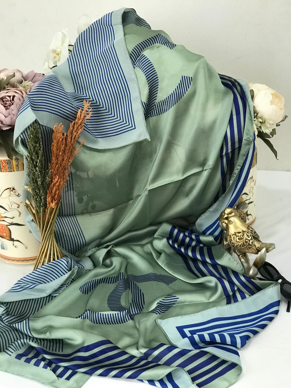 Chanel Çift Taraflı Vual İpek Şal -Su Yeşili