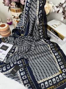 Fendi Çift Taraflı Vual İpek Şal 11143 - Lacivert- Siyah