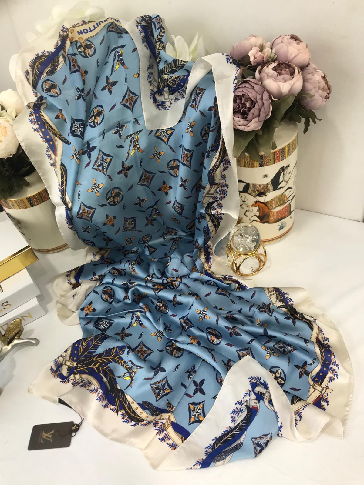 LV Desenli İthal Vual İpek-Mavi Ekru