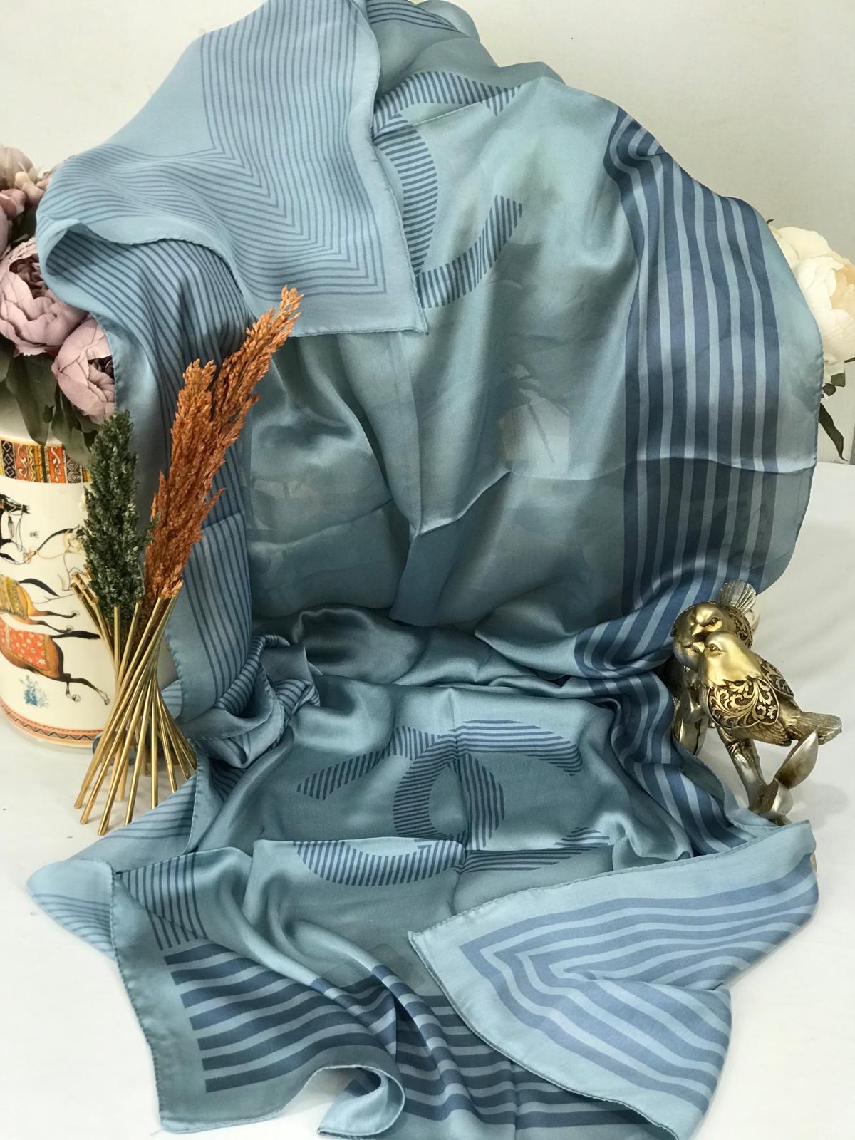 Chanel Çift Taraflı Vual İpek Şal -turkuaz