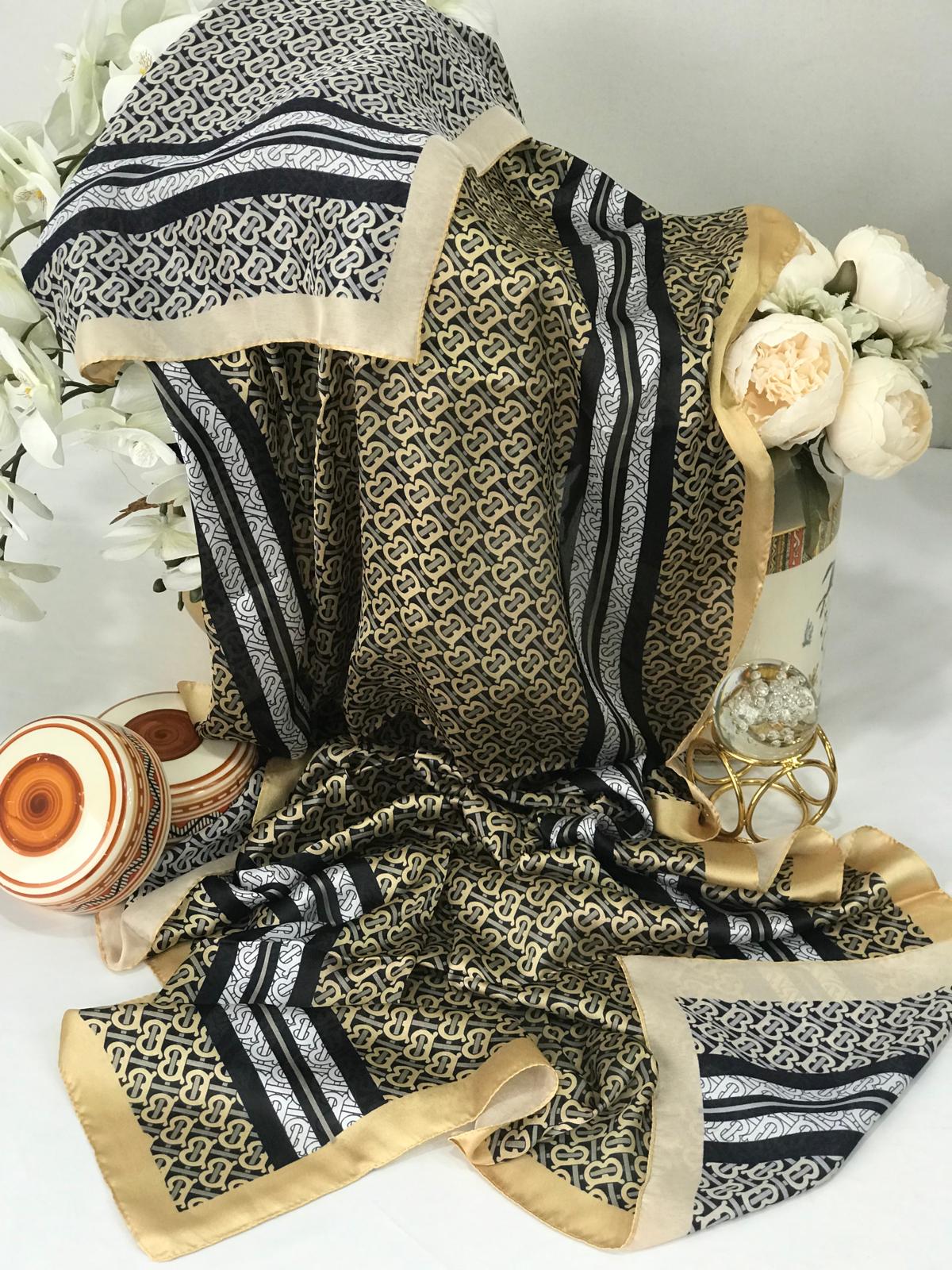 Burberry Çift Taraflı Vual İpek Şal -gold