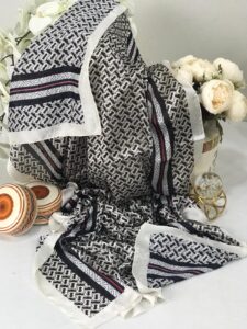 Burberry Çift Taraflı Vual İpek Şal -ekru