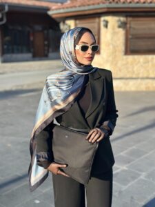 Hermes  İthal Çifttaraflı Vual İpek şal-19050 Füme