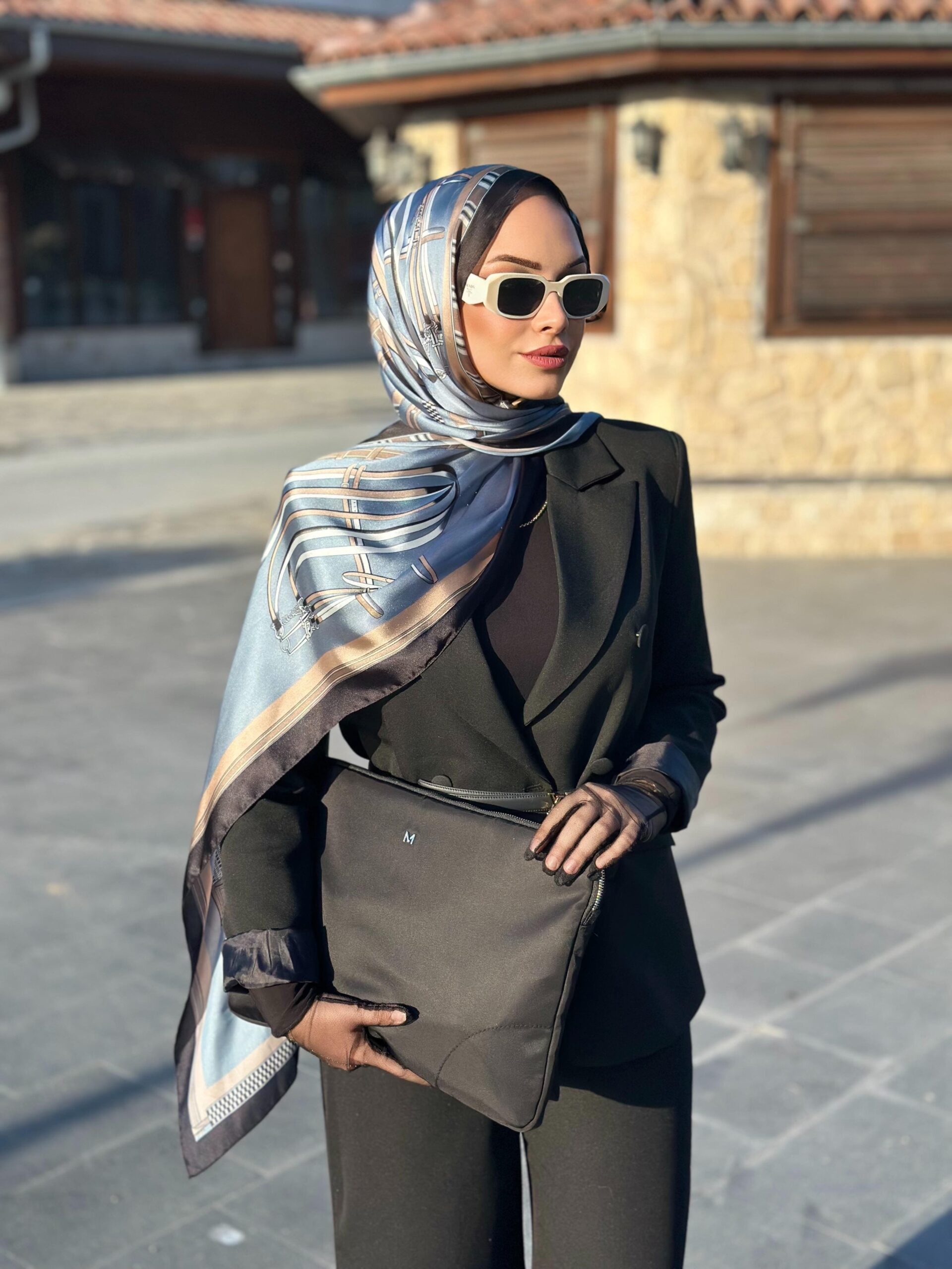 Hermes  İthal Çifttaraflı Vual İpek şal-19050 Füme