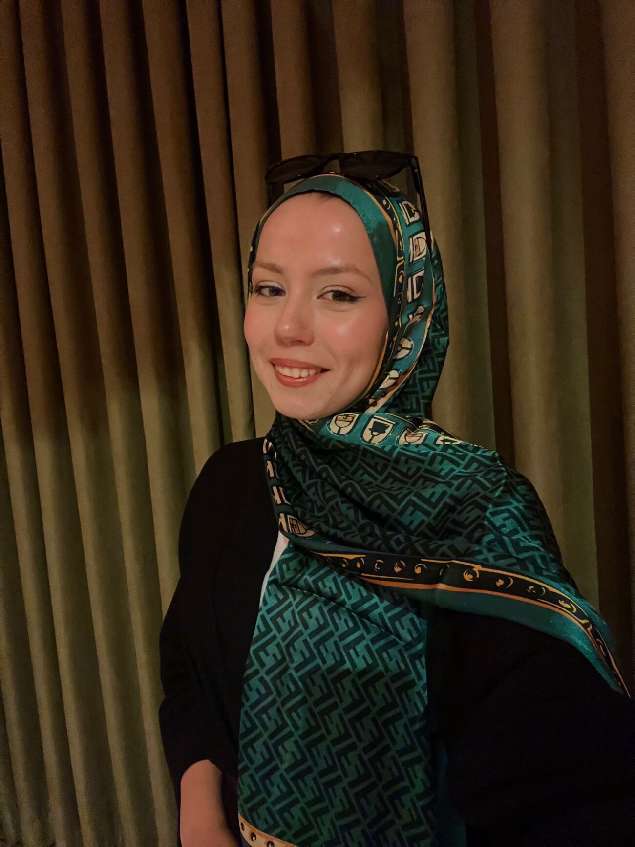 Fendi Çift Taraflı Vual İpek Şal 11143 - Zümrüt - Görsel 2