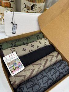 En Sevilen 5'li Çift Taraflı İpek Kaşmir Çift Taraflı Marka Şal