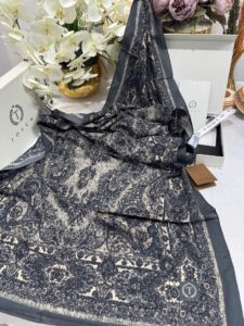 Touch İthal Etnik Desen Pamuk İpek Şal 63456 - Duman