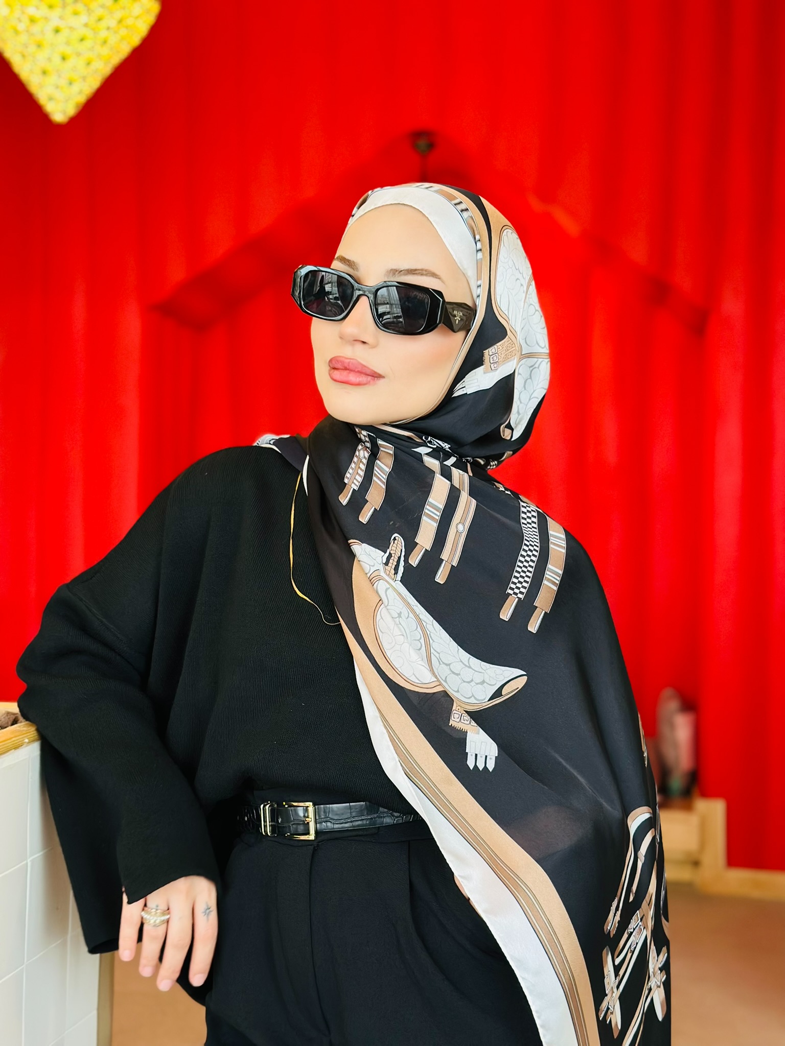 Hermes  İthal Çifttaraflı Vual İpek şal-19050 Ekru lacivert - Görsel 2