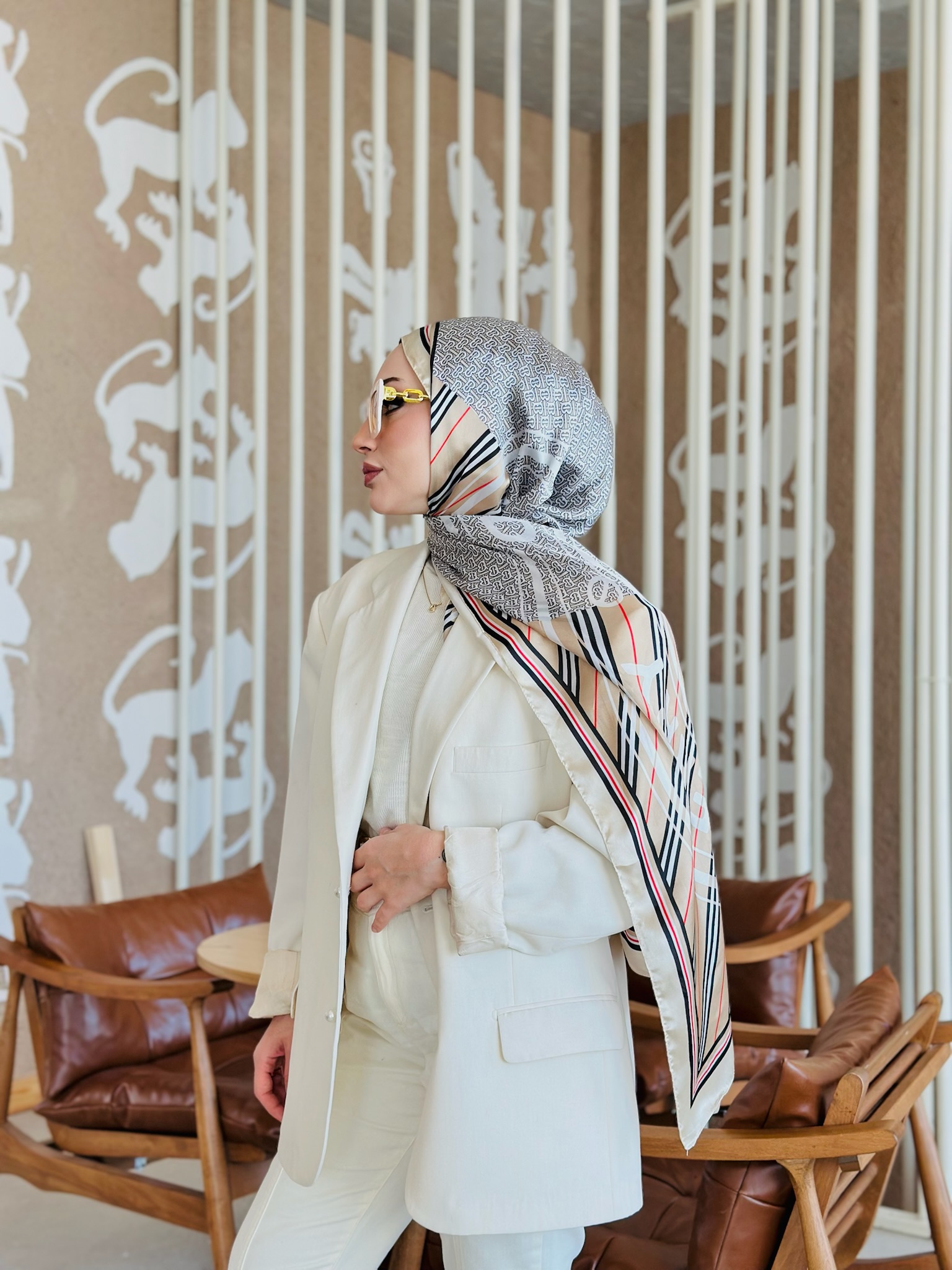 Burberry Çift Taraflı İthal Vual İpel Şal 78631 - Bej-Gold - Görsel 2