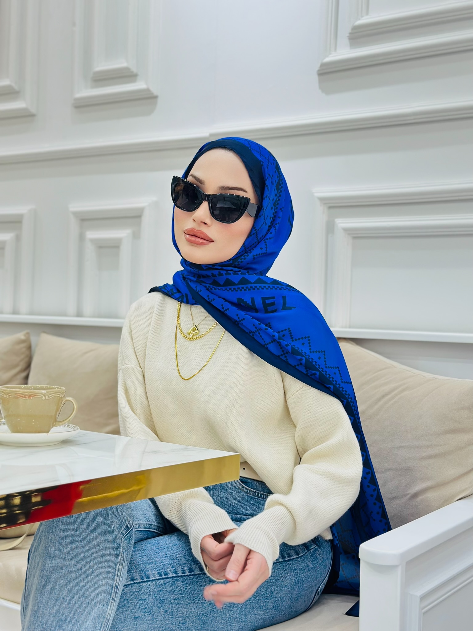 Chanel Çift Taraflı İthal Vual İpel Şal 85651 - Saks