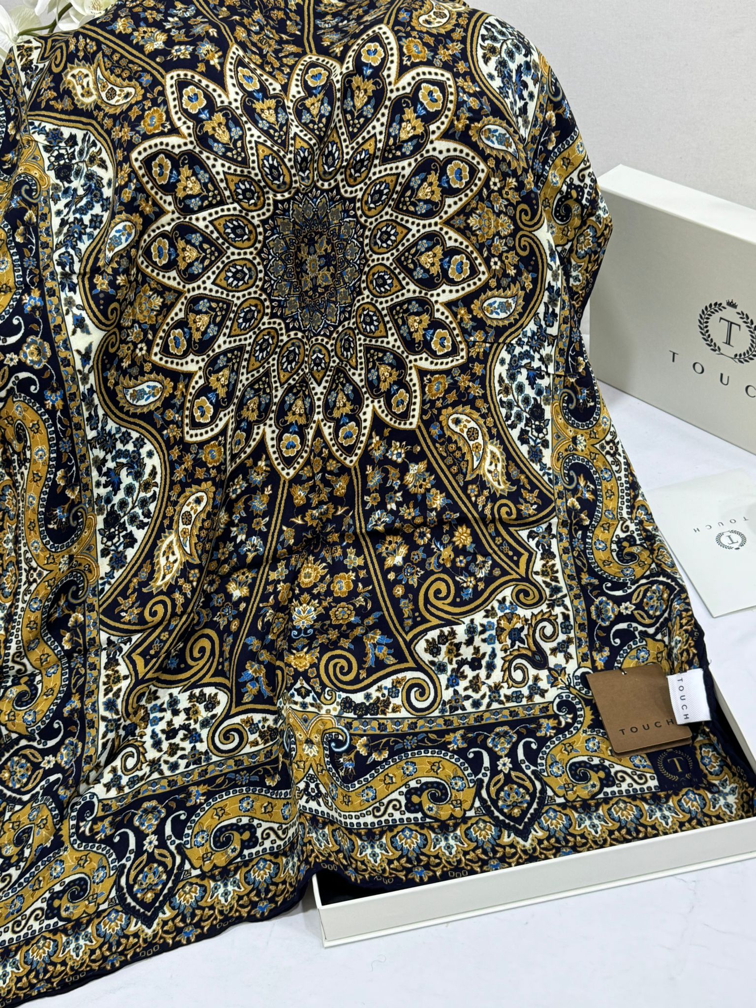 Touch İthal Etnik Desen Yün İpek Şal-  34550 - Lacivert vizon - Görsel 2