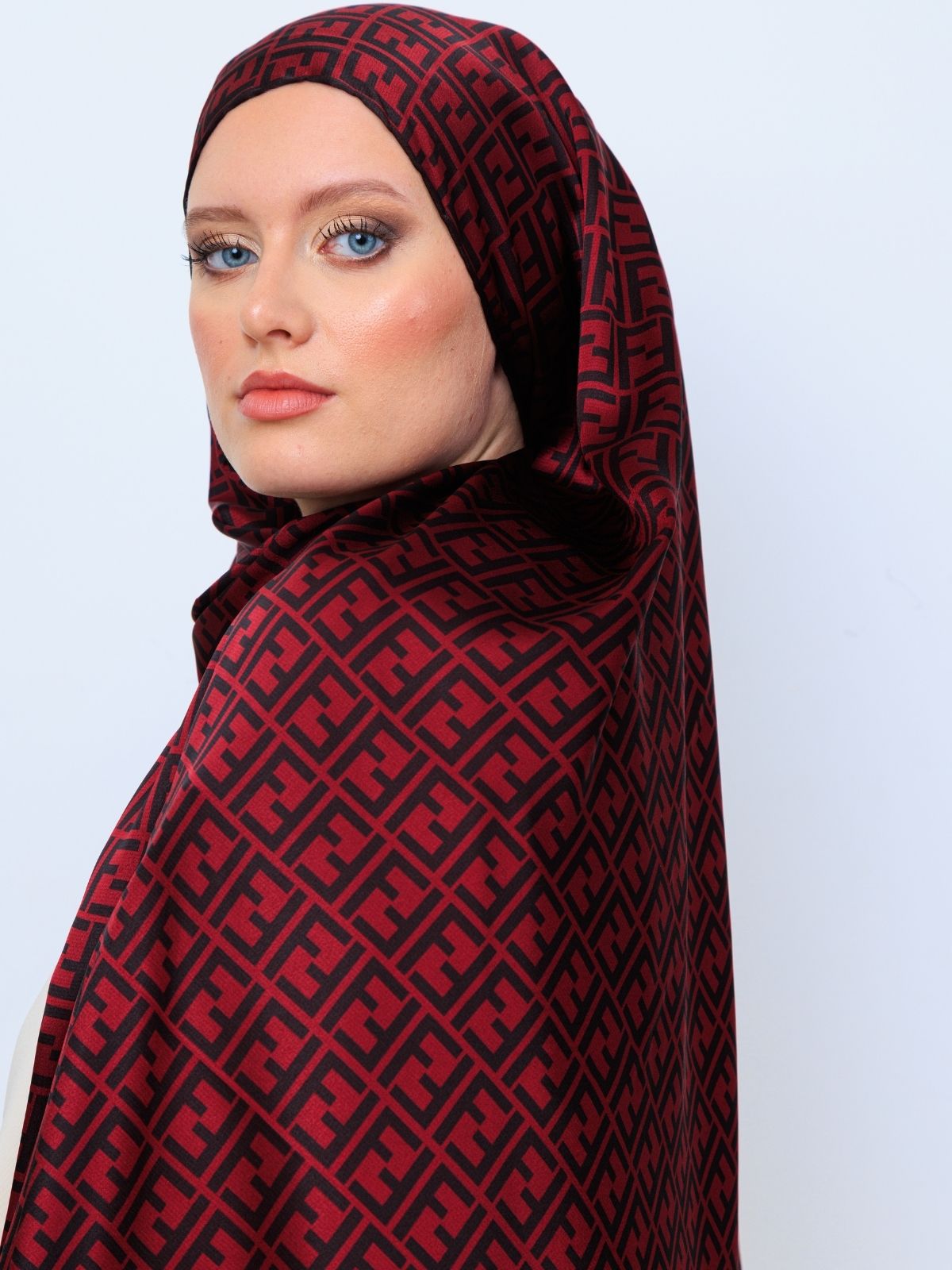 İthal Çifttaraflı Fendi İnci Vual İpek Şal-14500 -Bordo