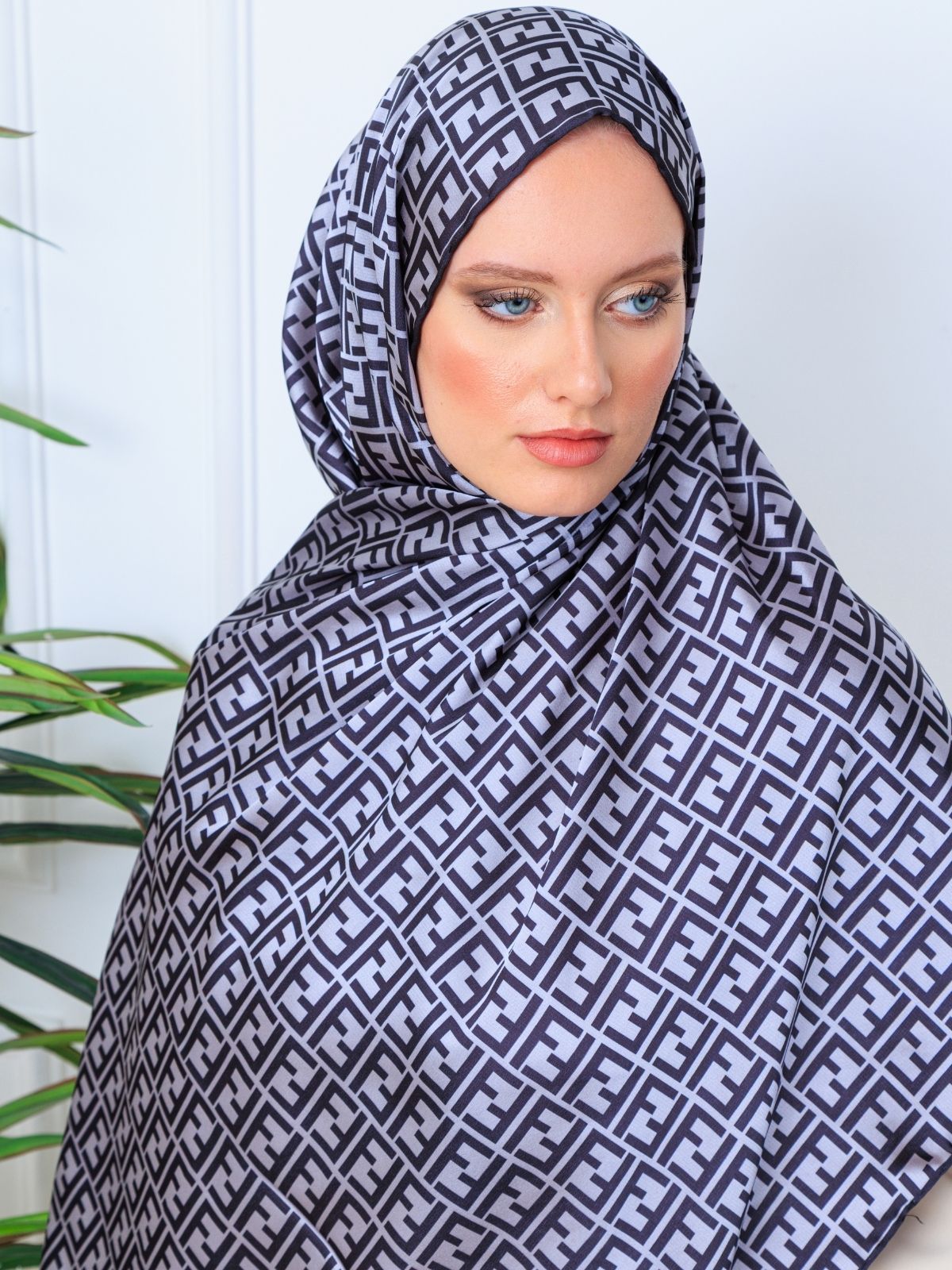 İthal Çifttaraflı Gucci İnci Vual İpek Şal-50140-Gri