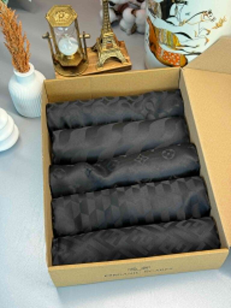 En Çok Satan 5'Li Siyah Jakar Şal