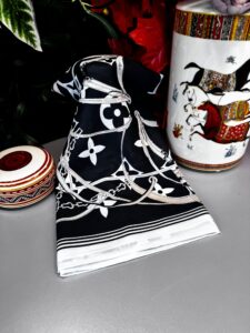 Lv Kemer Desen Pamuk Soft Şal 31230 - Siyah-Beyaz - Görsel 4