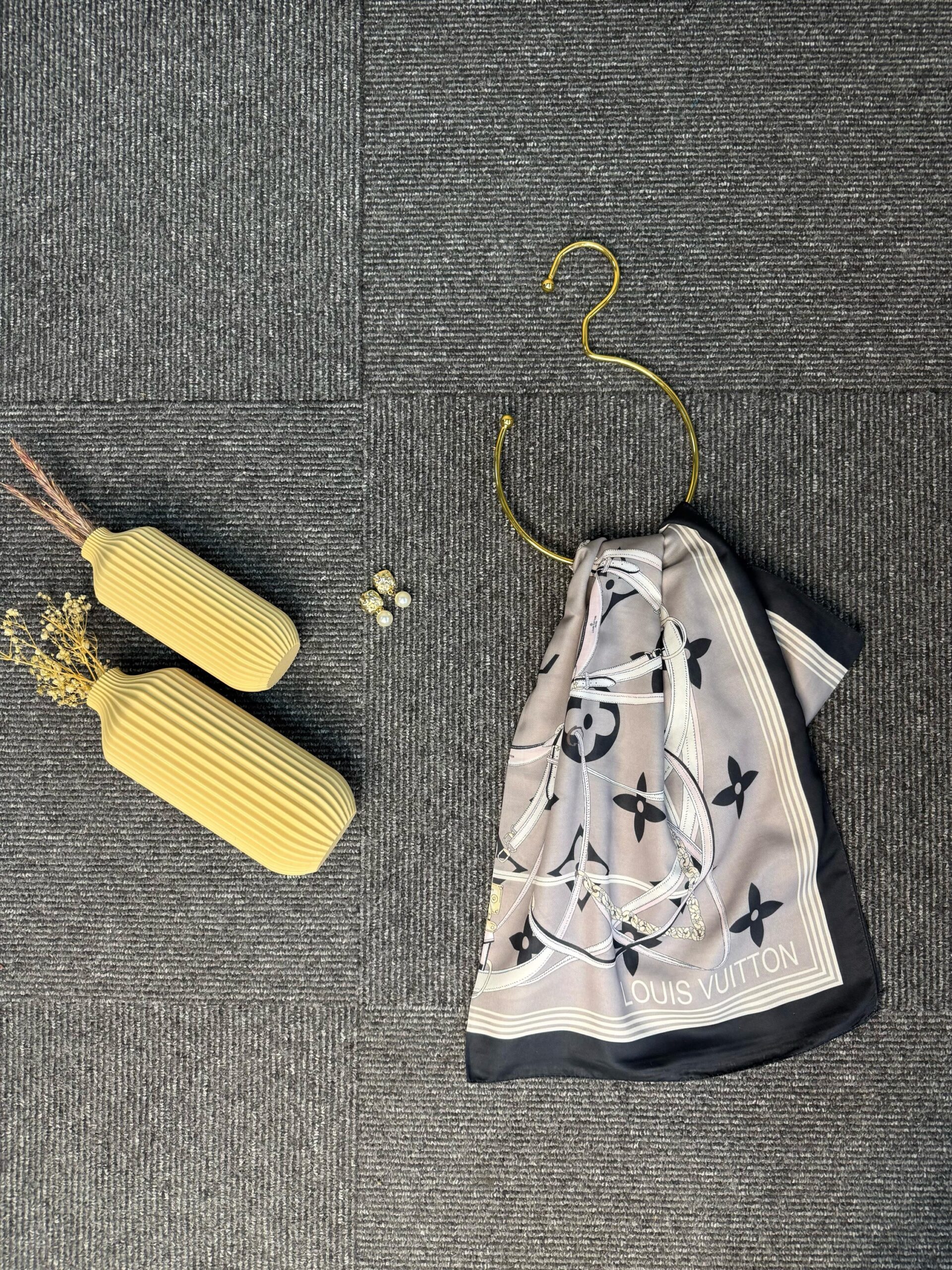 Lv Kemer Desen Pamuk Soft Şal 31230 - Siyah-Antrasit - Görsel 3