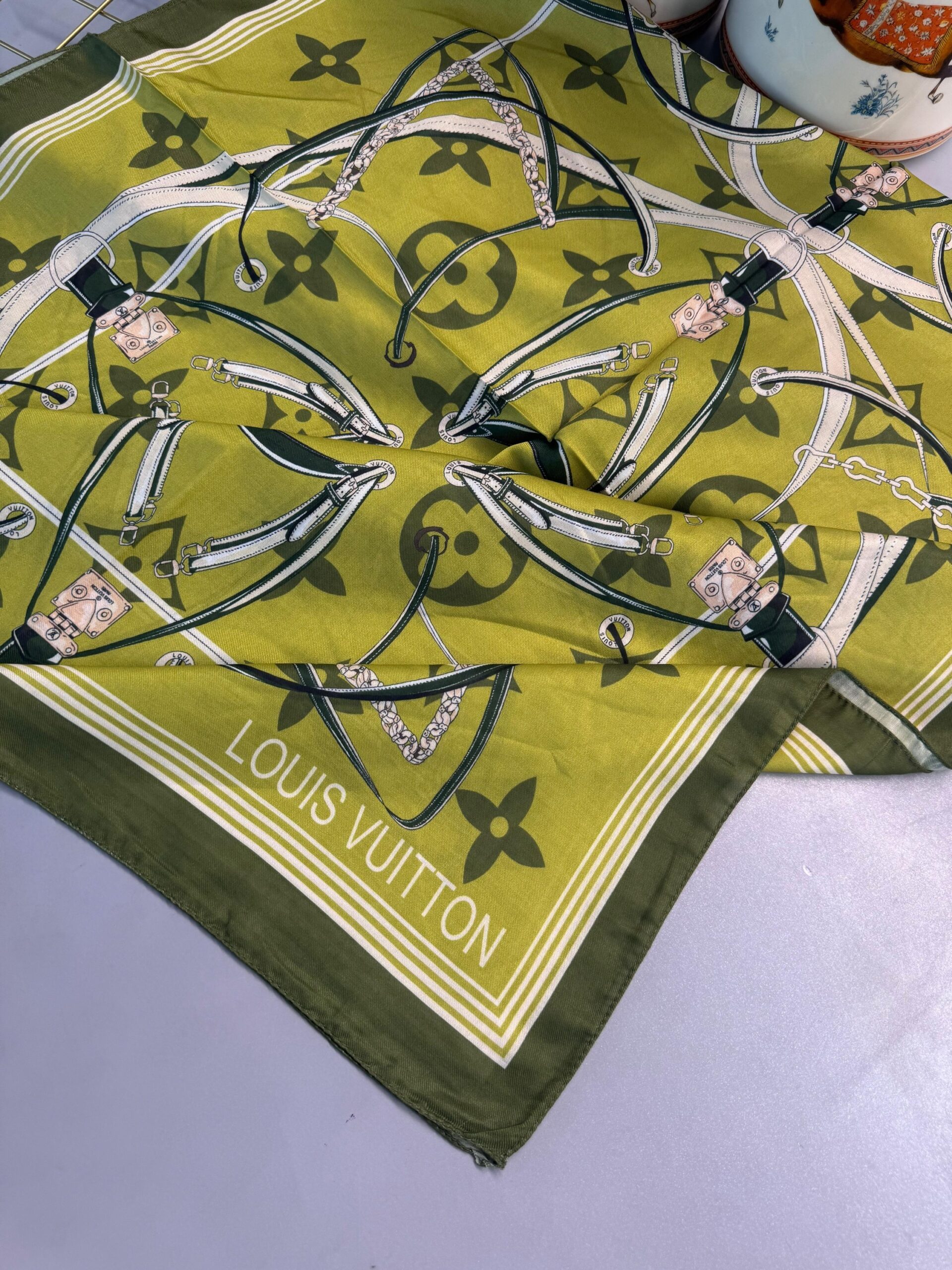 Lv Kemer Desen Pamuk Soft Şal 31230 - Yağ Yeşili - Görsel 2