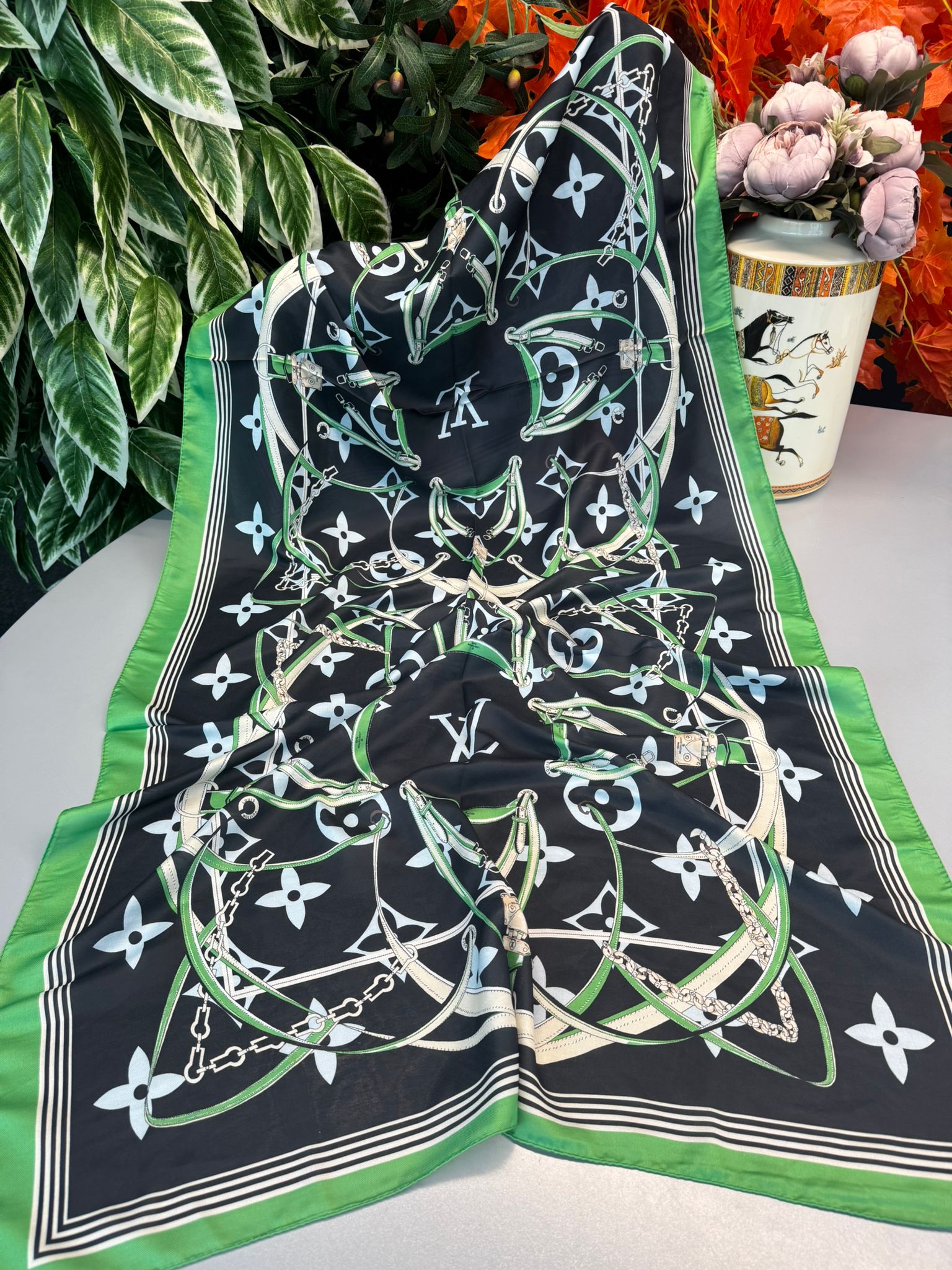 Lv Kemer Desen Pamuk Soft Şal 31230 - Benetton - Görsel 6