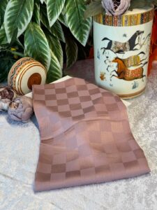 Dama Desen Jakar Şal - Çikolata