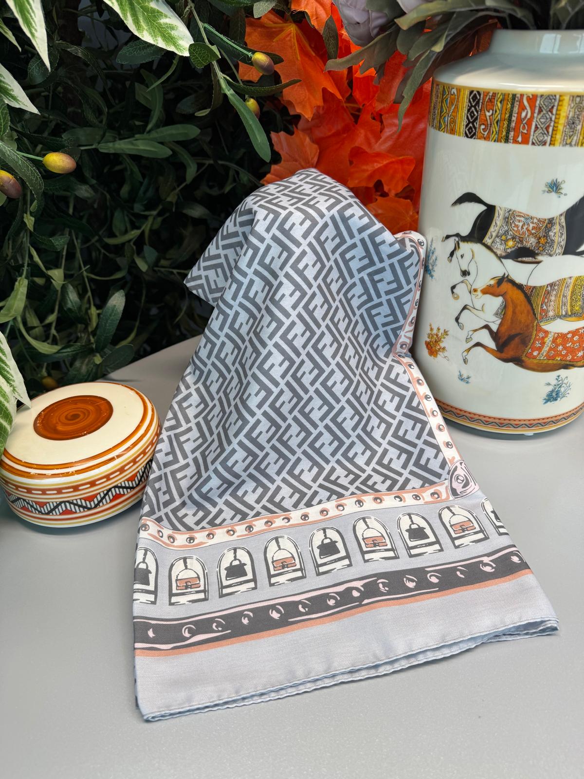 Fendi Monogram Pamuk Soft Şal 64302 - Füme