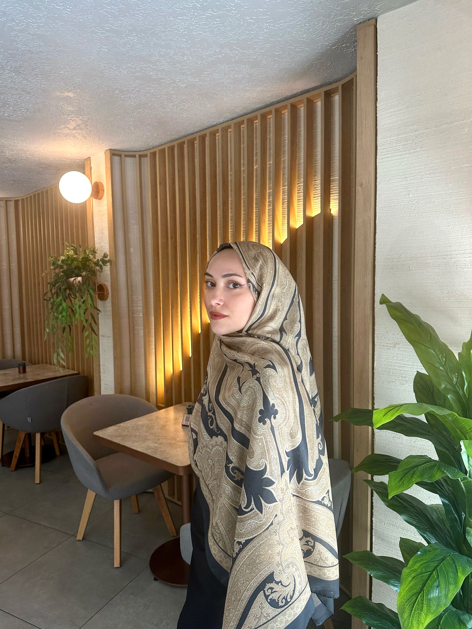 Etro Pamuk İpek Şal -987654. Gold  Siyah - Görsel 5