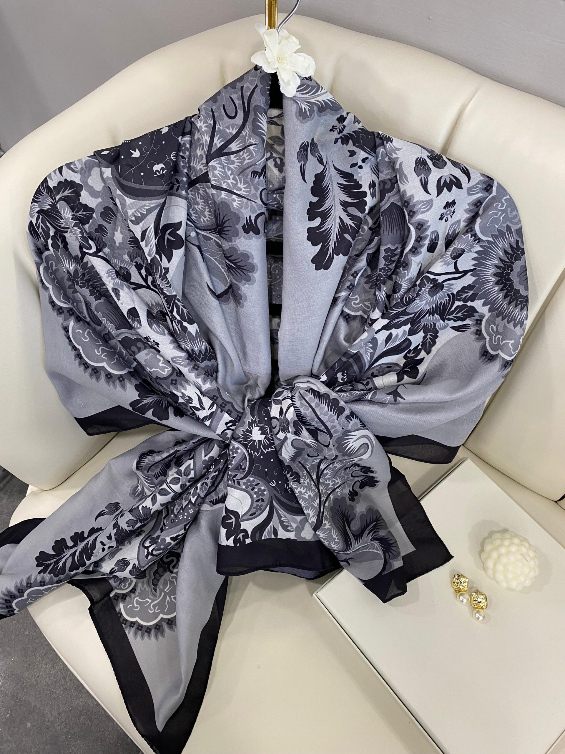 Etro Çiçek Desen Pamuk soft Şal - 433240 - Gri