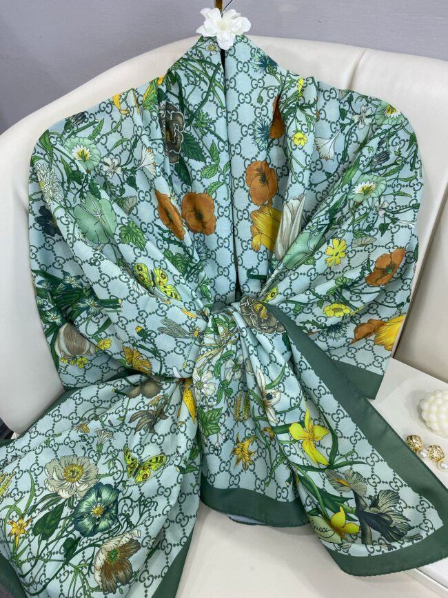 Gucci Çiçek Desen Pamuk Soft Şal 65355 - Mint