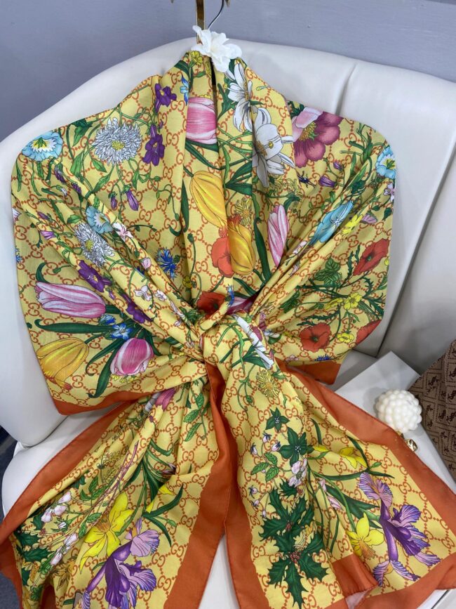 Gucci Çiçek Desen Pamuk Soft Şal 65355 - Sarı