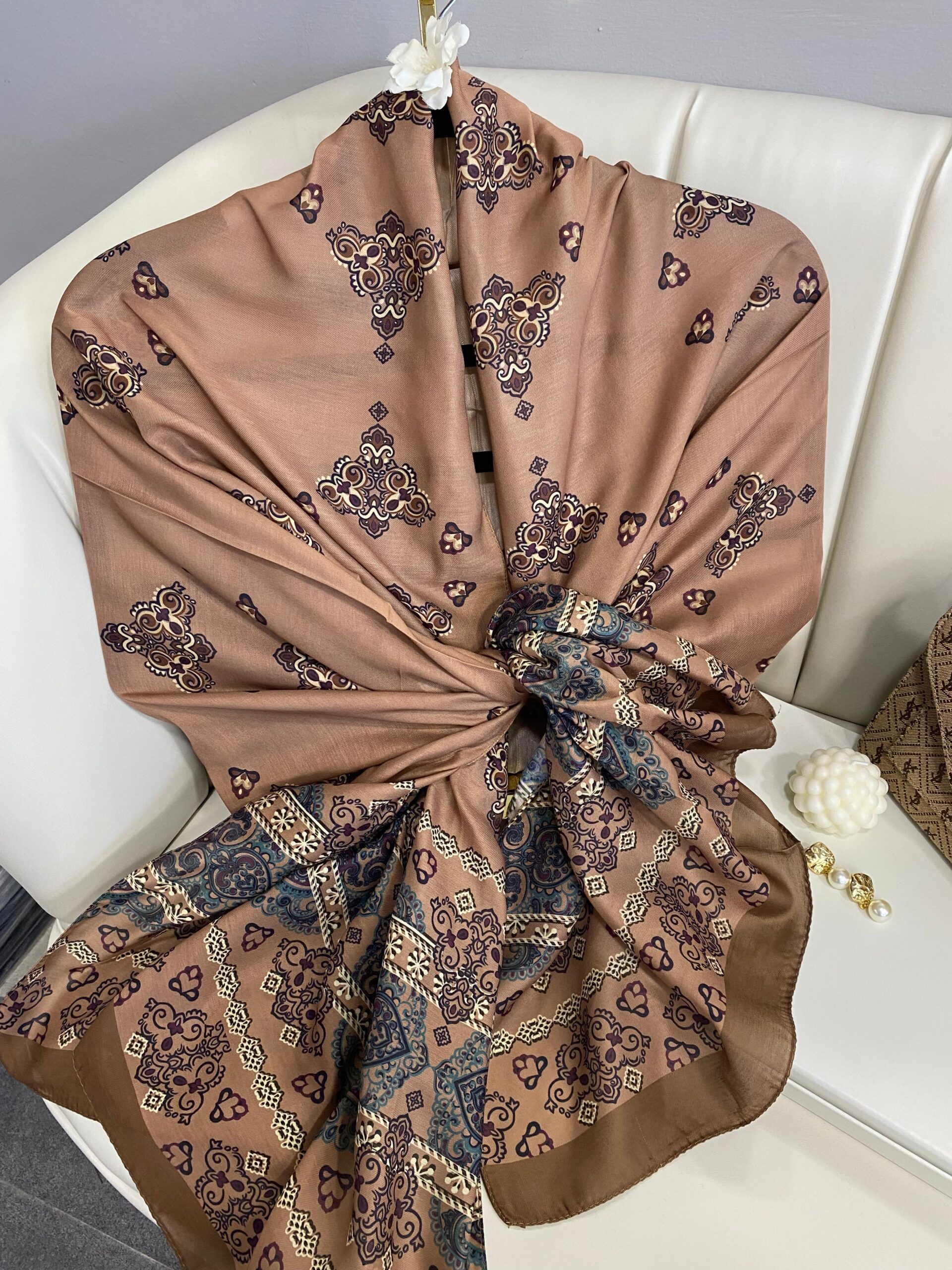 Kupa Desenli Pamuk İpek Şal - 797730 - Kahve