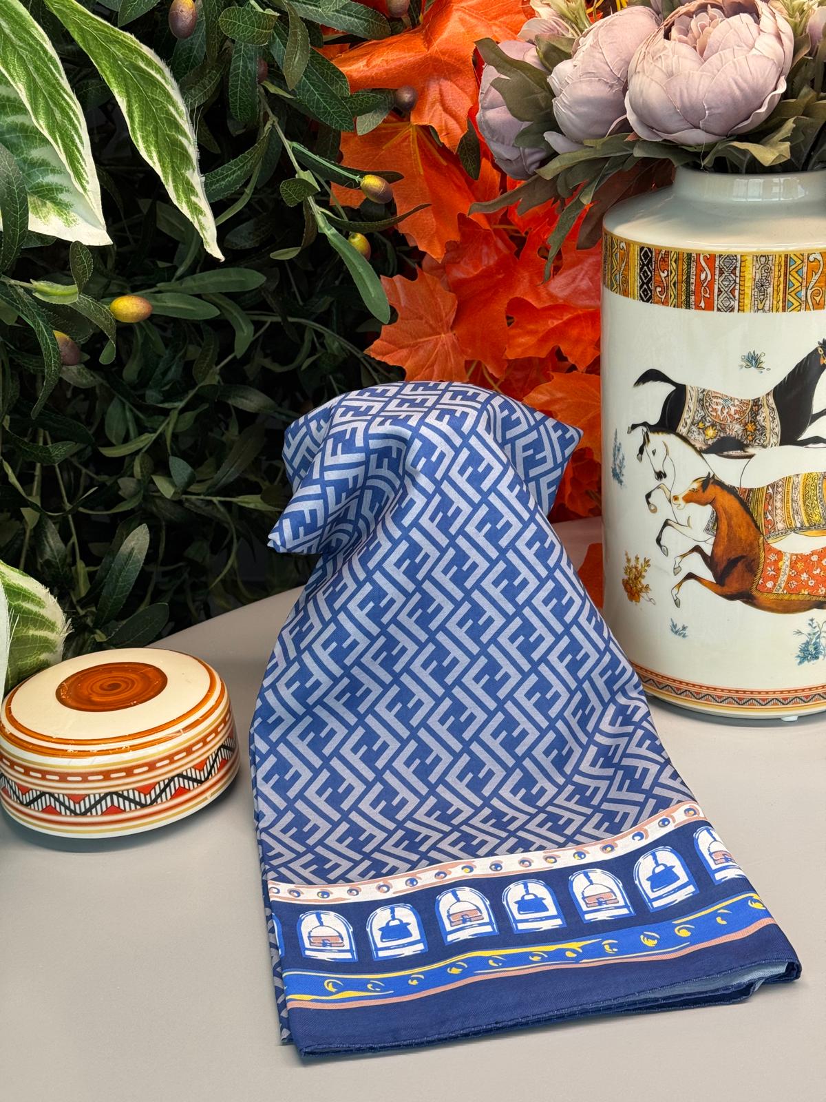 Fendi Monogram Pamuk Soft Şal 64302 - Lacivert-Beyaz