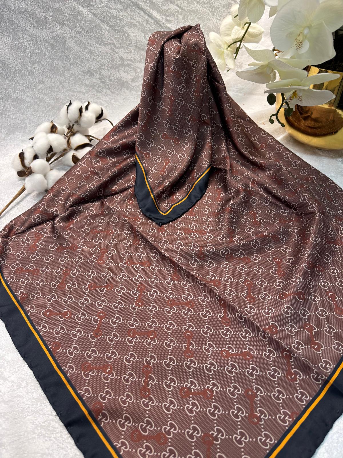 Gucci Desen Marka Eşarp - 62268 - Kahve