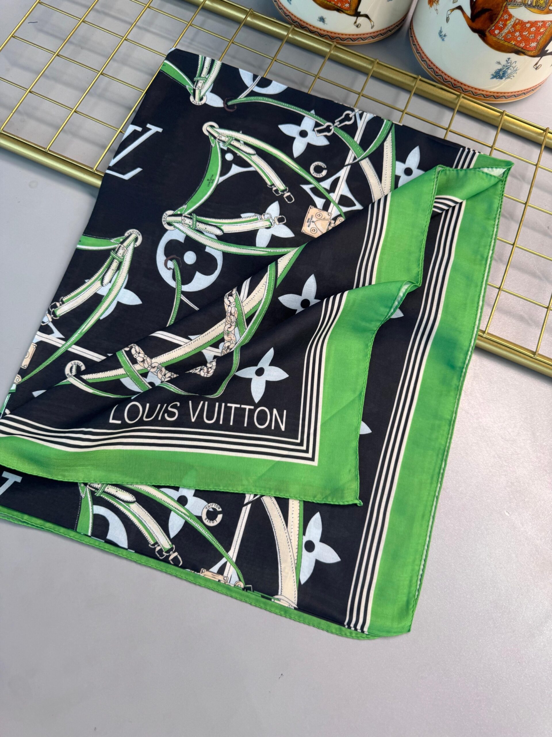 Lv Kemer Desen Pamuk Soft Şal 31230 - Benetton - Görsel 2