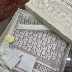 Dior Marka Eşarp - Bej