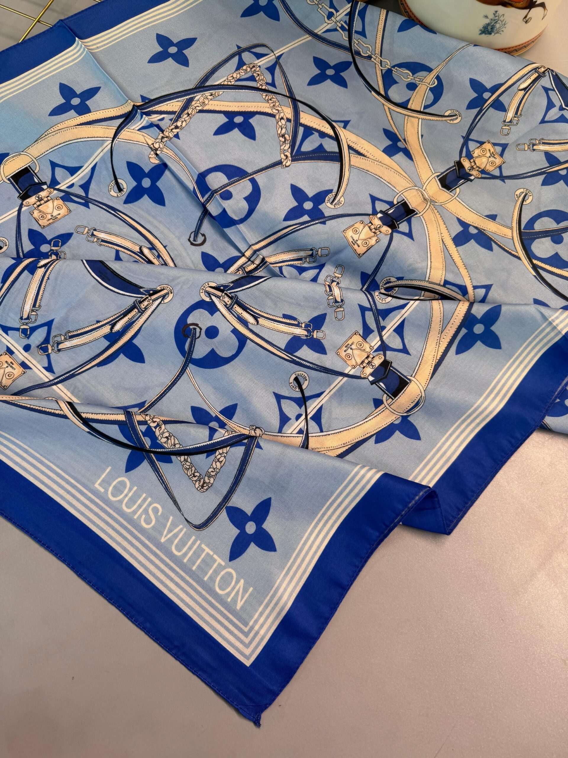 Lv Kemer Desen Pamuk Soft Şal 31230 - Mavi