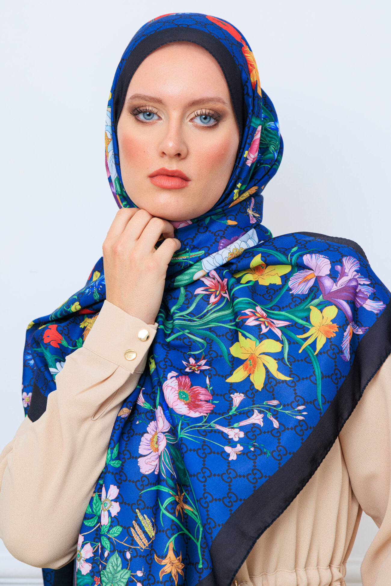 Gucci Çiçek Desen Pamuk Soft Şal 65355 - Lacivert - Görsel 3