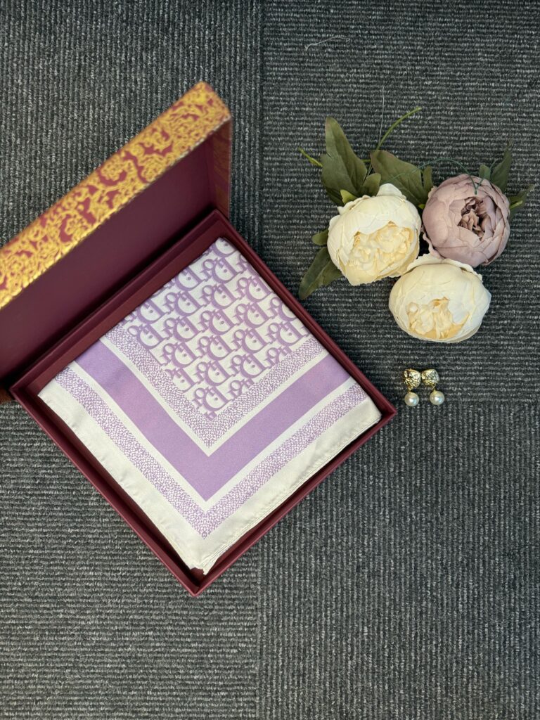 Dior Marka Eşarp - Lavanta