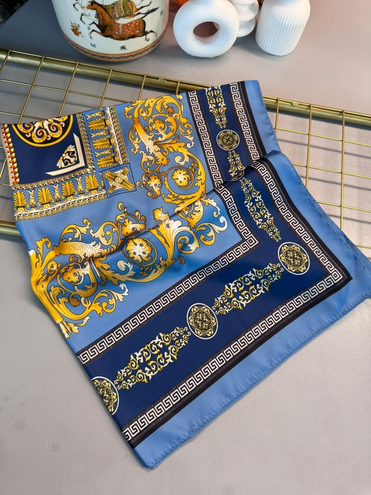 VERSACE VUAL İPEK ŞAL- 344456- BEBE MAVİSİ - Görsel 2