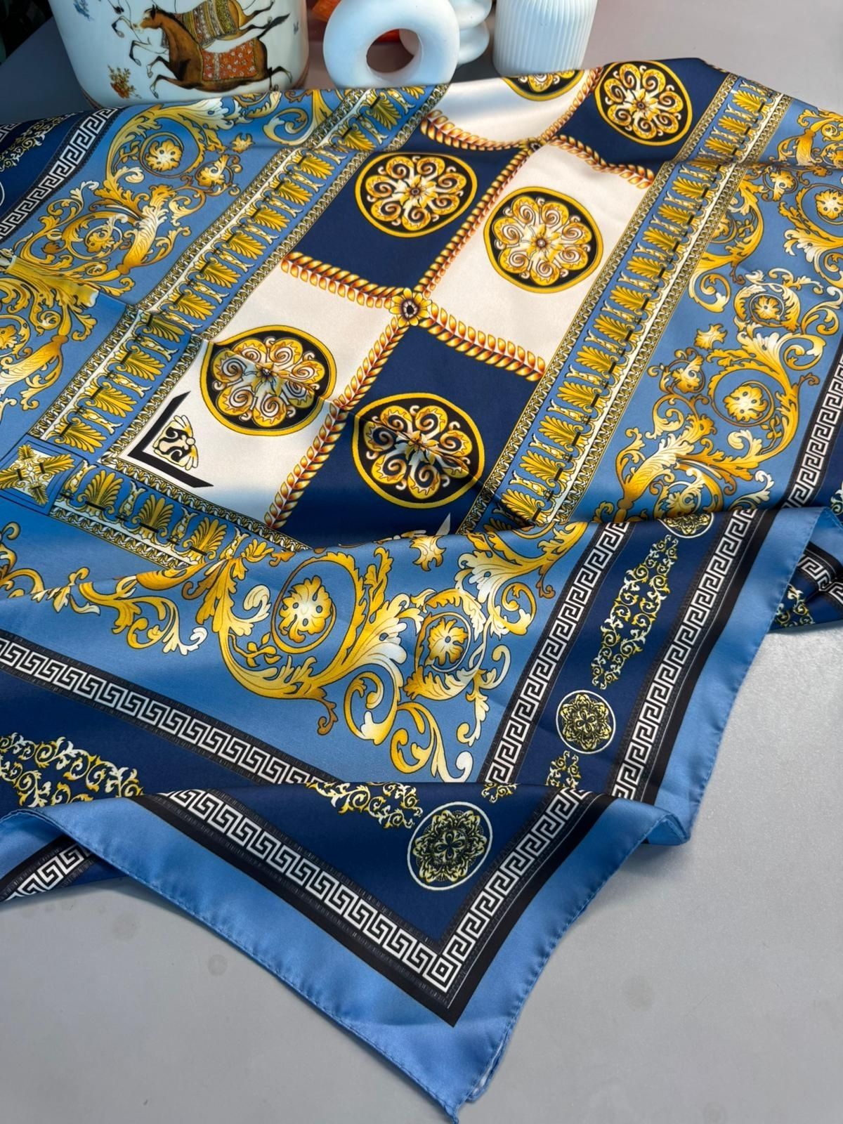 VERSACE VUAL İPEK ŞAL- 344456- BEBE MAVİSİ - Görsel 3