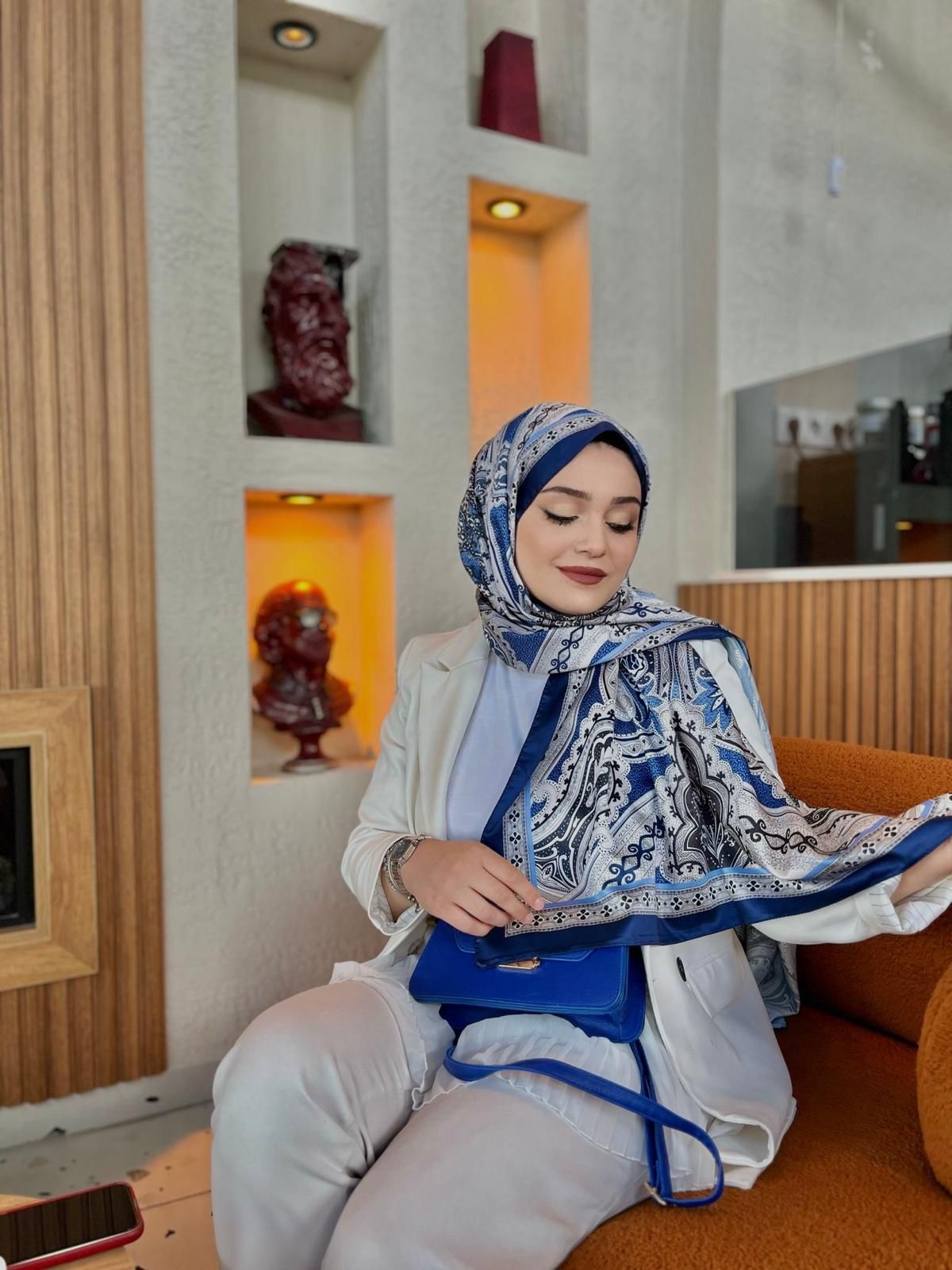 Rüzgar Desen Vual İpek Şal -122336- Gece Altını