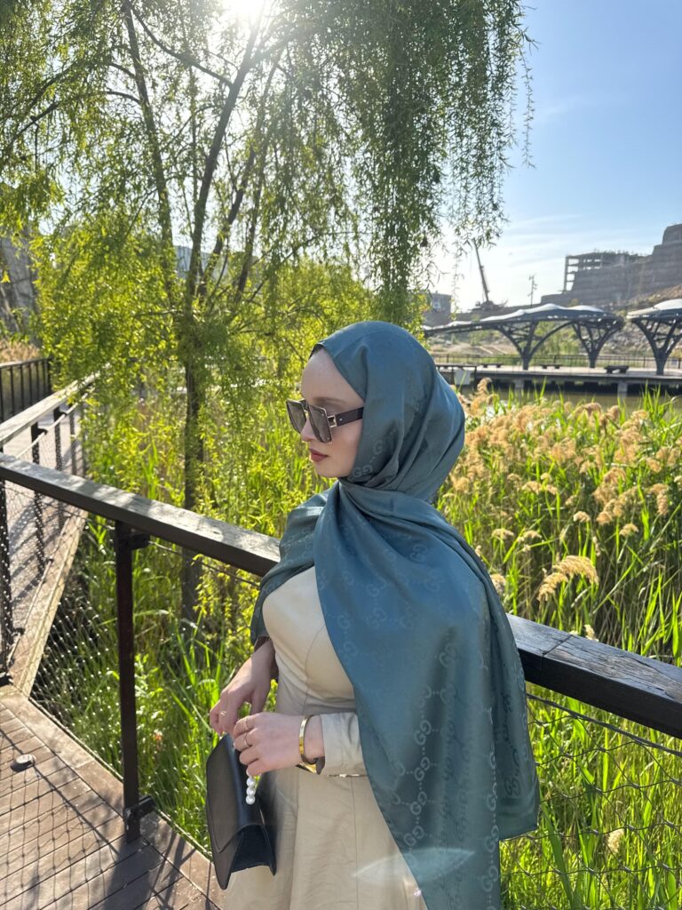 Gucci Desen Pamuk İpeksi Jakar Şal - Petrol