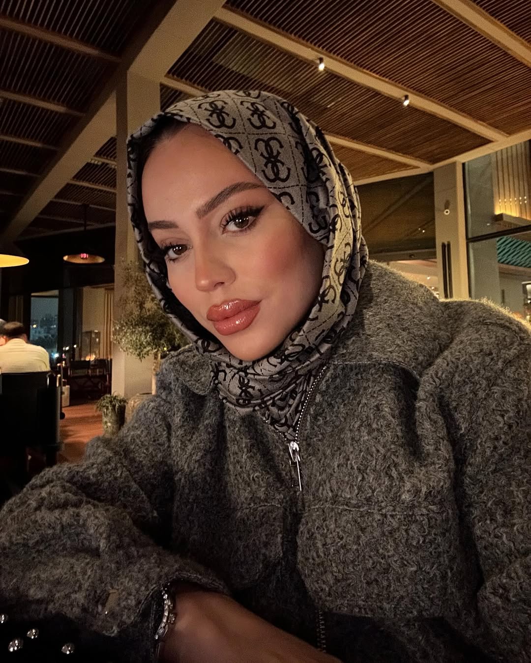 Guess Çift Taraflı Kaşmir İpek Şal- 7860- Antrasit