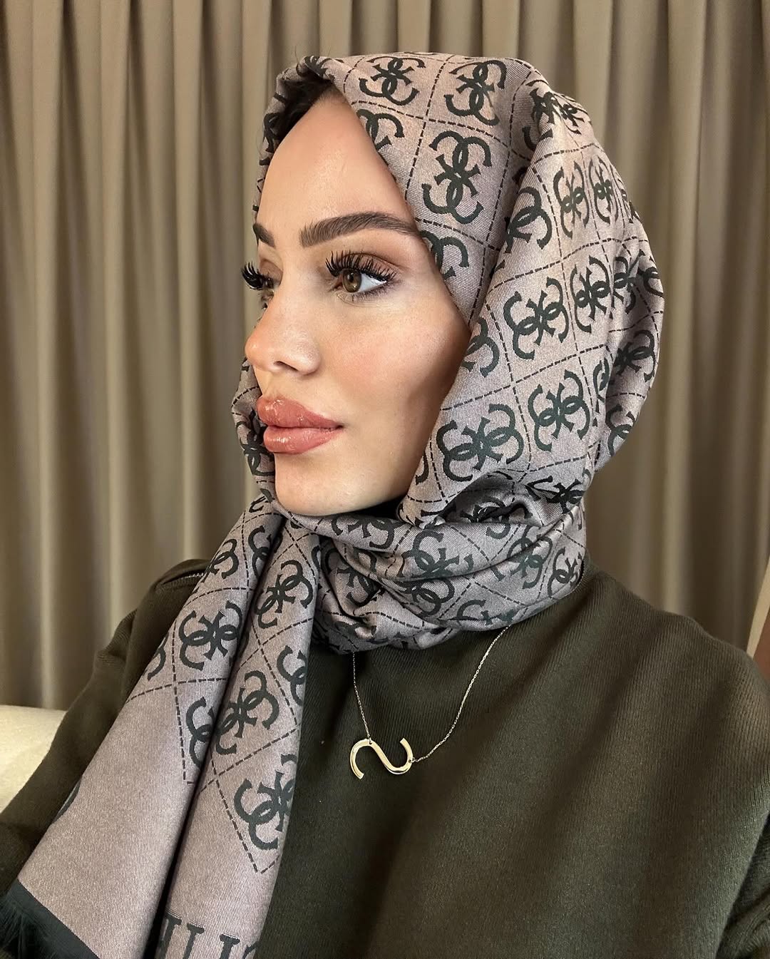 Guess Çift Taraflı Kaşmir İpek Şal- 7860- Haki-Pudra