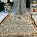 Fendi Çift Taraflı Vual İpek Şal 11143- Gold