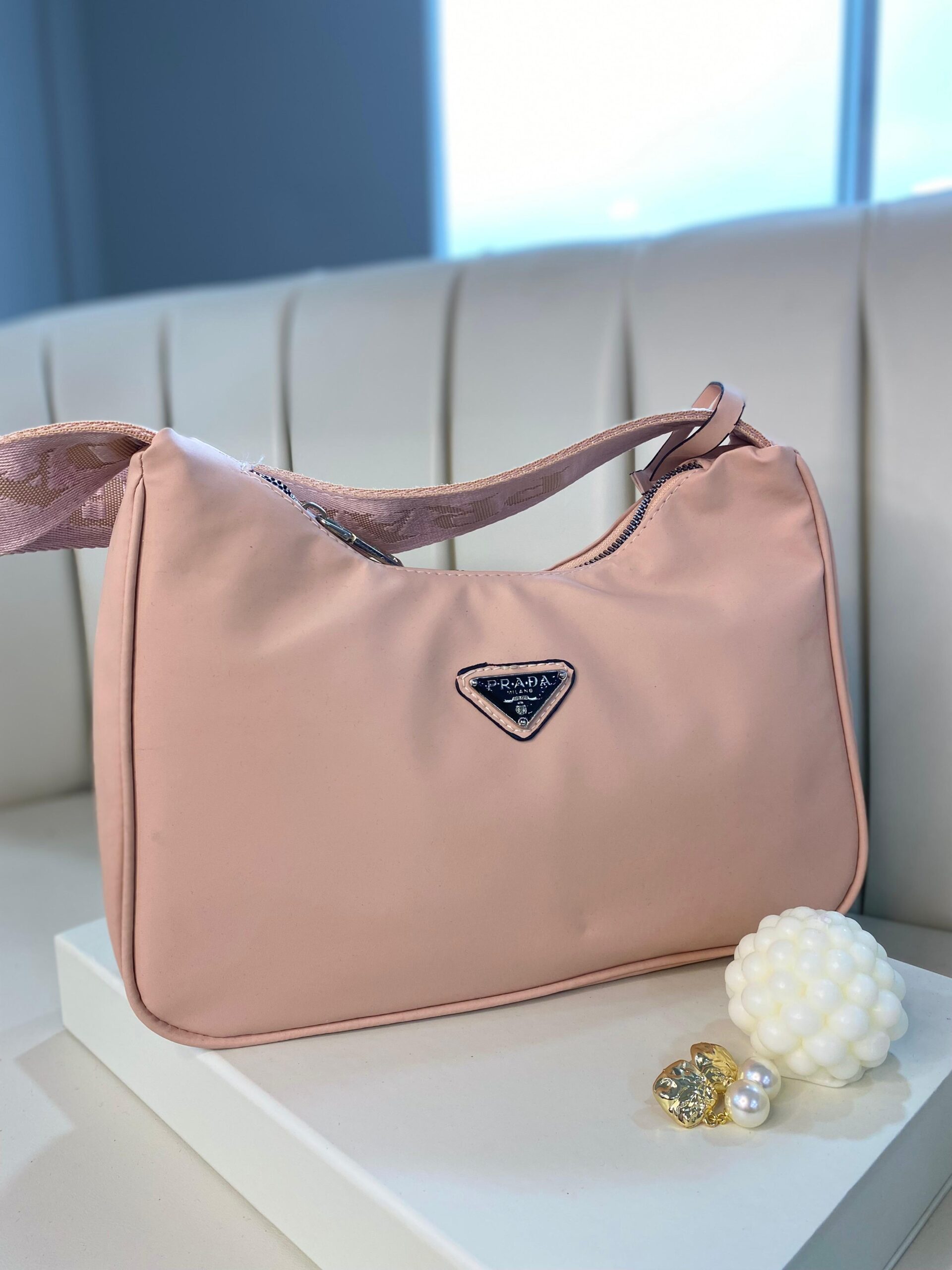 İTHAL ÇANTA 65-980125