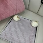 GUESS ÇİFT TARAFLI KAŞMİR İPEK EŞARP 7859-AÇIK LİLA