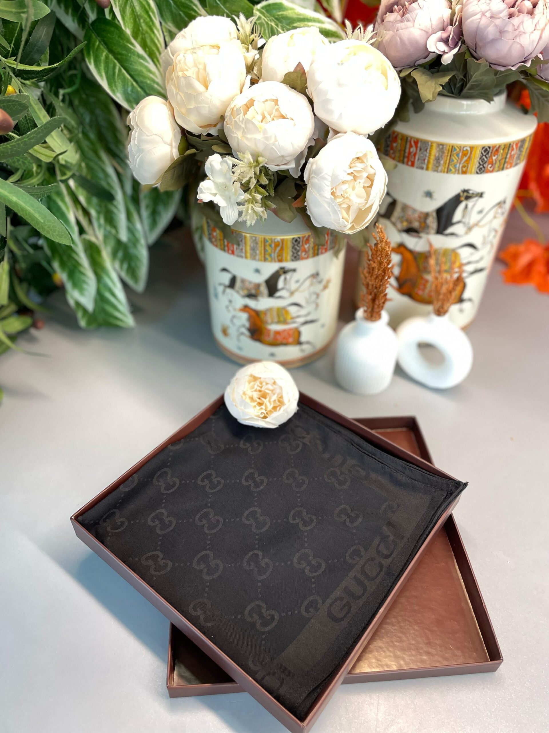 GUCCİ ÇİFT TARAFLI KAŞMİR İPEK EŞARP 7859- SİYAH