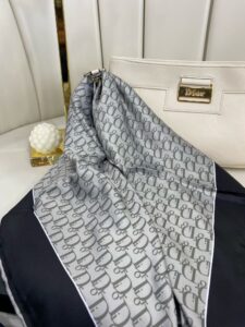 Dior Marka Eşarp - SİYAH